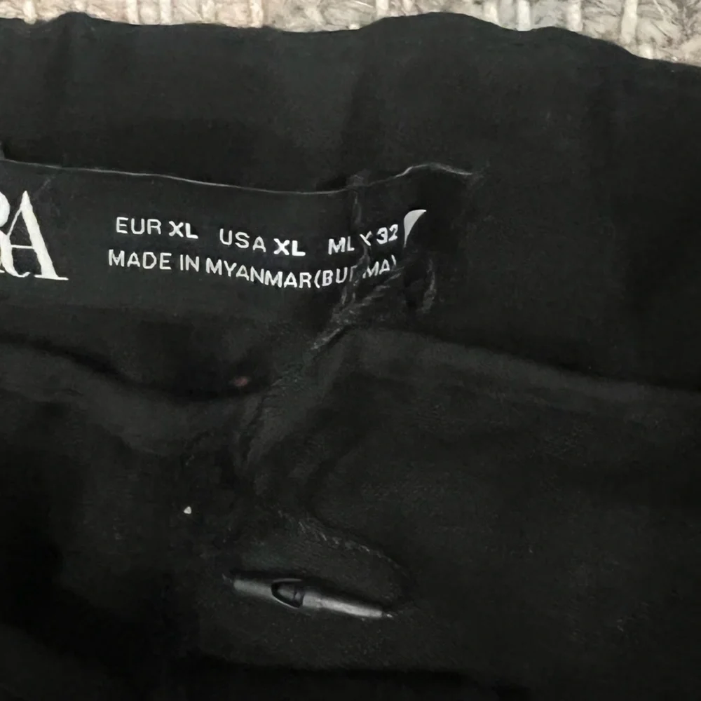 Zara Black Linen Blend Tapered Pants XL